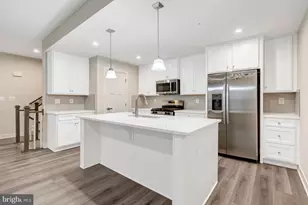 42558 Invergordon Ter, Sterling, VA 20166 - Photo 13