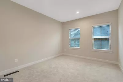 42558 Invergordon Terrace, Sterling, VA 20166 - Photo 31