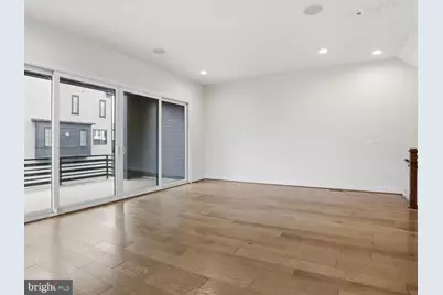 20305 Savin Hill Drive, Ashburn, VA 20147 - Photo 17