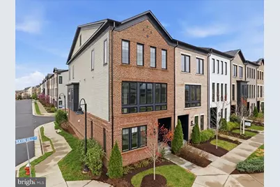 20305 Savin Hill Drive, Ashburn, VA 20147 - Photo 3