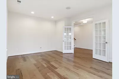 20305 Savin Hill Drive, Ashburn, VA 20147 - Photo 7