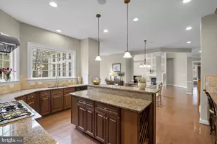 18344 Mid Ocean Pl, Leesburg, VA 20176 - Photo 21