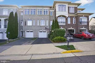 43569 Wild Indigo Terrace, Leesburg, VA 20176 - Photo 3
