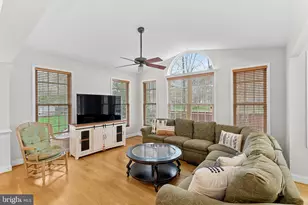 42750 Hollowind Ct, Broadlands, VA 20148 - Photo 21