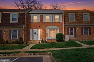 1042 Tottenham Ct, Sterling, VA 20164 - Photo 3