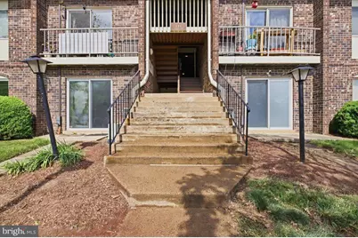 121 N Fillmore Avenue #1, Sterling, VA 20164 - Photo 3