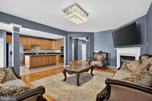 13540 Arcadian Dr, Leesburg, VA 20176 - Photo 9