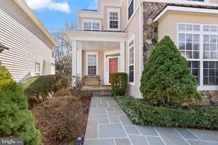 47783 Macgill Ct, Sterling, VA 20165 - Photo 7