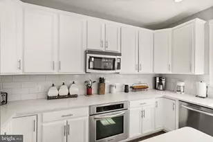 47783 Macgill Ct, Sterling, VA 20165 - Photo 27