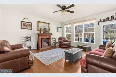 18184 Presidio Place, Round Hill, VA 20141 - Photo 11