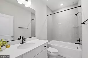 19712 Sepia Sq, Ashburn, VA 20147 - Photo 15