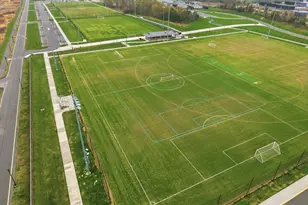 42029 Spruce Point Ct, Brambleton, VA 20148 - Photo 45