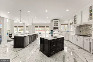 25873 Cameron Walk Pl, Aldie, VA 20105 - Photo 11