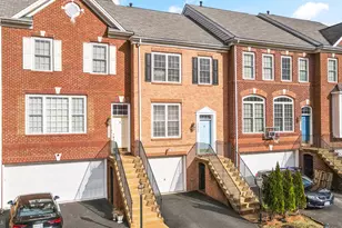 21753 Ladyslipper Sq, Ashburn, VA 20147 - Photo 3