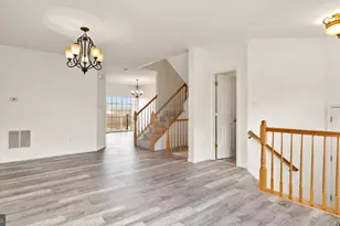 21753 Ladyslipper Sq, Ashburn, VA 20147 - Photo 11