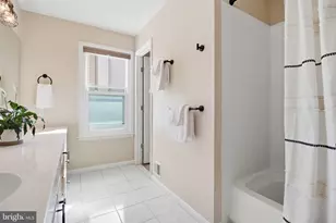 604 Longfellow Dr NE, Leesburg, VA 20176 - Photo 27