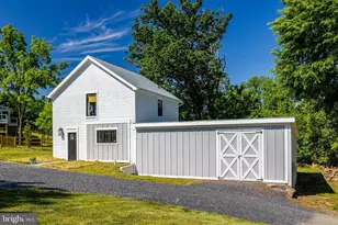 18360 Turnberry Dr, Round Hill, VA 20141 - Photo 91