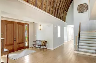 18360 Turnberry Dr, Round Hill, VA 20141 - Photo 11