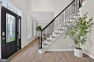 22817 Portico Pl, Brambleton, VA 20148 - Photo 5