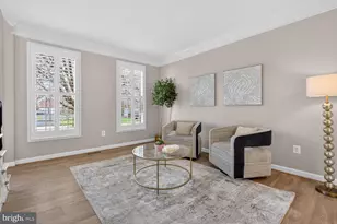 22817 Portico Pl, Brambleton, VA 20148 - Photo 9