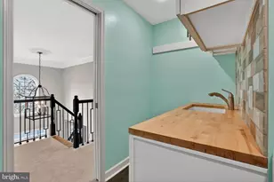 22817 Portico Pl, Brambleton, VA 20148 - Photo 51