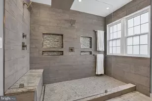 22817 Portico Pl, Brambleton, VA 20148 - Photo 39