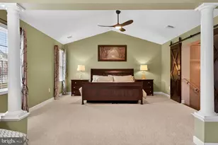 22817 Portico Pl, Brambleton, VA 20148 - Photo 31