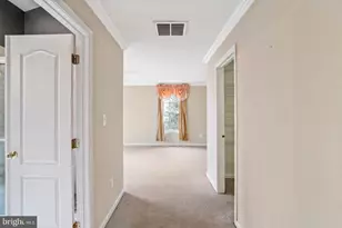 43513 Lucketts Bridge Cir, Ashburn, VA 20148 - Photo 29