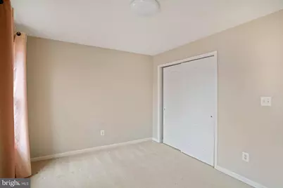 43513 Lucketts Bridge Circle, Ashburn, VA 20148 - Photo 41