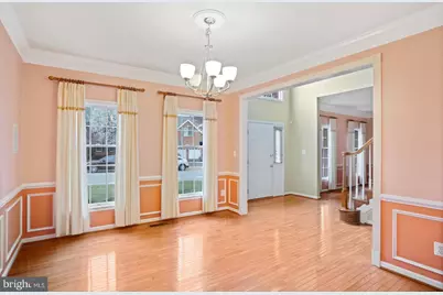 43513 Lucketts Bridge Circle, Ashburn, VA 20148 - Photo 11