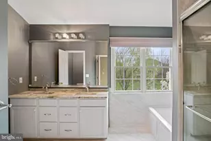 43513 Lucketts Bridge Cir, Ashburn, VA 20148 - Photo 35