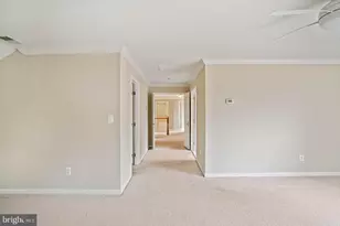 43513 Lucketts Bridge Cir, Ashburn, VA 20148 - Photo 33