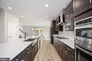 44580 Strabane Ter, Ashburn, VA 20147 - Photo 5