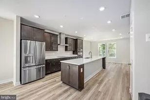 44580 Strabane Ter, Ashburn, VA 20147 - Photo 3