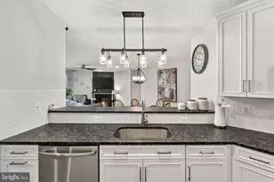 43095 Wynridge Dr, Broadlands, VA 20148 - Photo 11