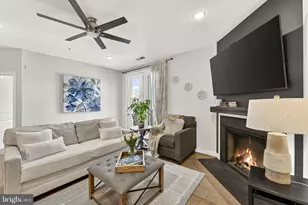 43095 Wynridge Dr, Broadlands, VA 20148 - Photo 3