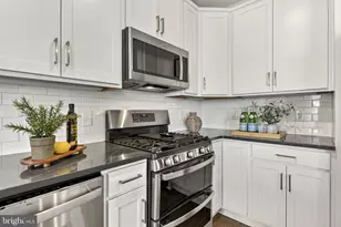 42619 Nubbins Ter, Ashburn, VA 20147 - Photo 25