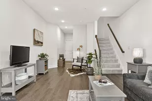 42619 Nubbins Ter, Ashburn, VA 20147 - Photo 5
