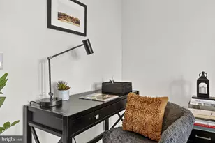 42619 Nubbins Ter, Ashburn, VA 20147 - Photo 21
