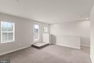 22308 Seabring Terrace, Ashburn, VA 20148 - Photo 33