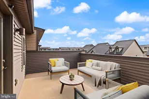 22308 Seabring Terrace, Ashburn, VA 20148 - Photo 37