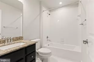 22308 Seabring Terrace, Ashburn, VA 20148 - Photo 35