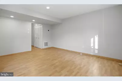 219 Willow Terrace, Sterling, VA 20164 - Photo 9