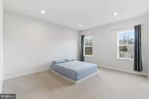 24173 Thurso Sq, Sterling, VA 20166 - Photo 27