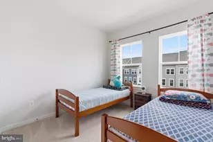 24173 Thurso Sq, Sterling, VA 20166 - Photo 37