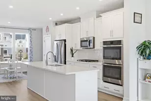 24173 Thurso Sq, Sterling, VA 20166 - Photo 11