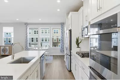 24173 Thurso Square, Sterling, VA 20166 - Photo 13