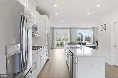 24173 Thurso Square, Sterling, VA 20166 - Photo 17