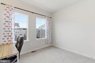 24173 Thurso Sq, Sterling, VA 20166 - Photo 35