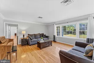 40719 Woodside Pl, Leesburg, VA 20175 - Photo 15